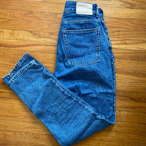 Curvy, Cheeky Straight Jean - Everlane - Picture 2 of 3